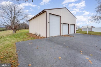 395 Twin Bridge Rd, Chambersburg, PA 17202 - photo 6