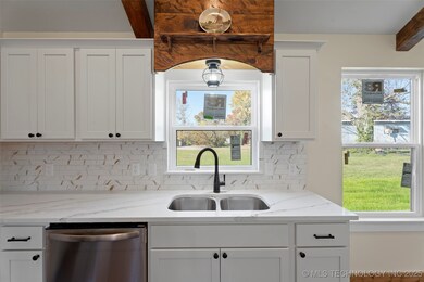 25649 S 606 Ln, Grove, OK 74344 - photo 6