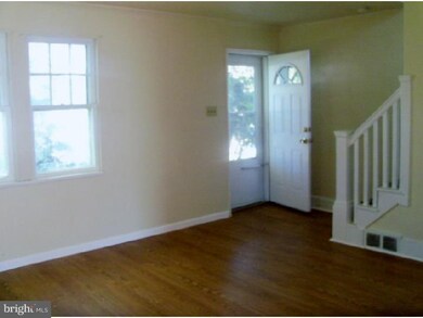293 N Broad St, Penns Grove, NJ 08069 - photo 2