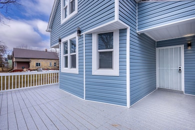 3-web-or-mls-3621 Frederick-3