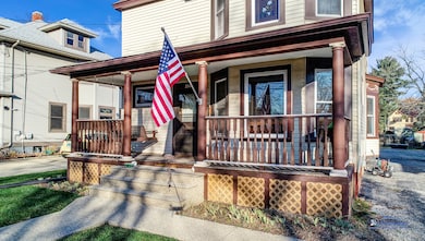 330 W Ridgeland Ave, Waukegan, IL 60085 - photo 7