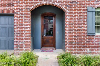 100 Derby Lane-30