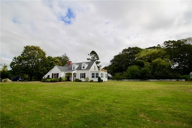 2 N Stuart St, Westerly, RI 02891 - photo 2