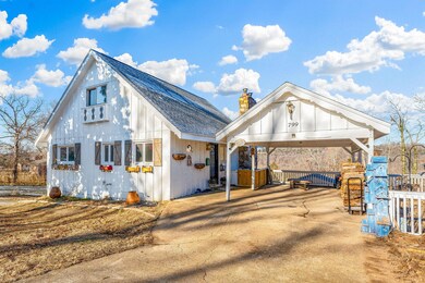 Cute Bungalow Style