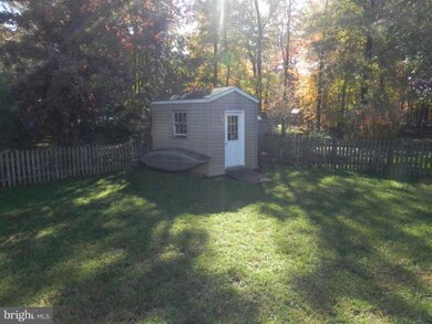 10713 Holleybrooke Dr, Spotsylvania, VA 22553 - photo 5