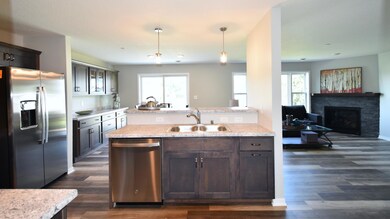 475 19th St, Zumbrota, MN 55992 - photo 3