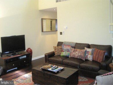181 Tavistock unit C0181, Cherry Hill, NJ 08034 - photo 2