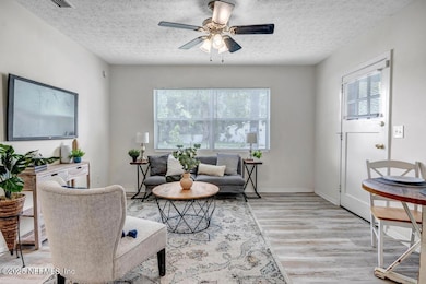 3542 Broadway Ave-21