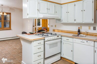 Kitchen_DMD_6583-SMALL