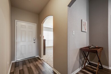 10002 Chimney Swift Ln, Conroe, TX 77385 - photo 7