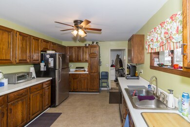 21553 E Lincoln Hwy, Lynwood, IL 60411 - photo 4