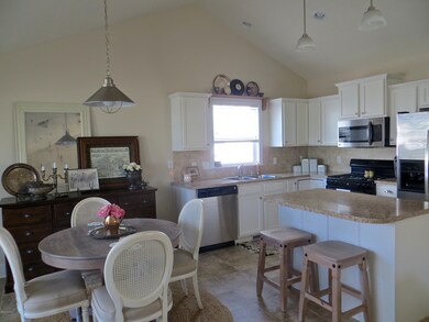 Cheery Kitchen