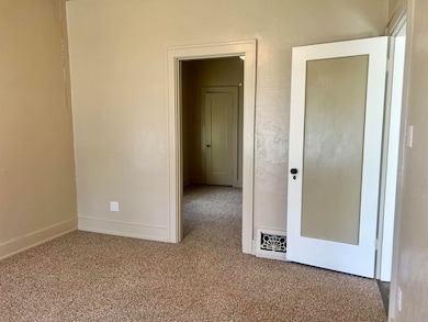 902 W York Ave, Enid, OK 73701 - photo 7