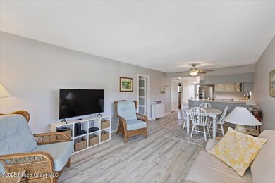 24-Up Living Room