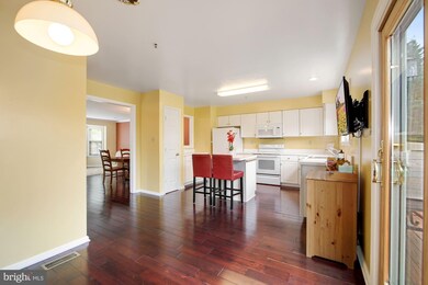 14211 Plum Run Way, Silver Spring, MD 20906 - photo 6