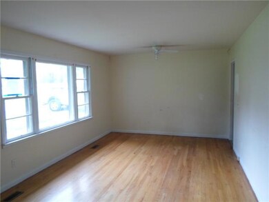 322 Chestnut Dr, Shelbyville, TN 37160 - photo 7