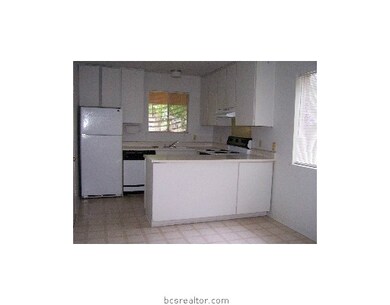 1703 Lawyer St, College Station, TX 77840 - photo 6