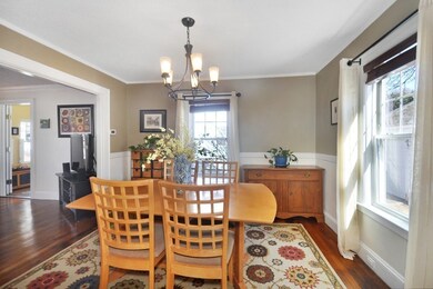 18 Osborne Rd, Medford, MA 02155 - photo 7