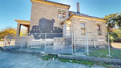 817 W Grand Blvd, Detroit, MI 48216 - photo 3