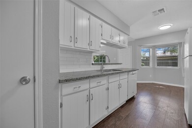 10306 Coralstone Rd, Houston, TX 77086 - photo 7