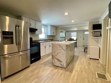 242 State St, Rutland, VT 05701 - photo 7