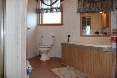 951 Master Bath