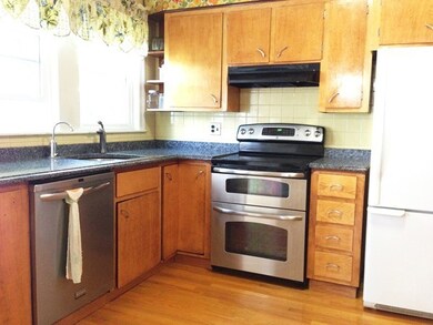 20 Lynn St, Lawrence, MA 01843 - photo 5