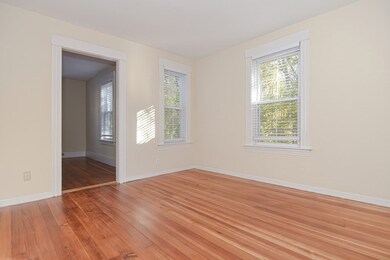 38 Sampson St, South Grafton, MA 01560 - photo 2