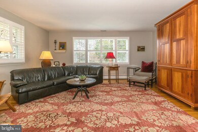 514 Hillsmere Dr, Annapolis, MD 21403 - photo 4