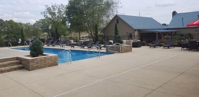 Large 3200' Clubhouse!
