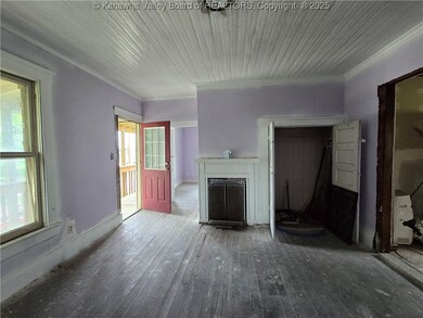 1620 Red Oak St, Charleston, WV 25387 - photo 4