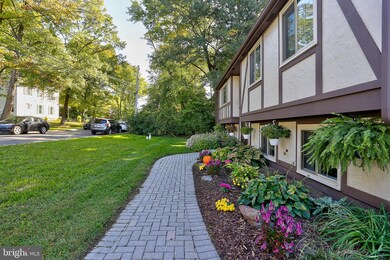 10045 Marguerita Ave, Glenn Dale, MD 20769 - photo 4