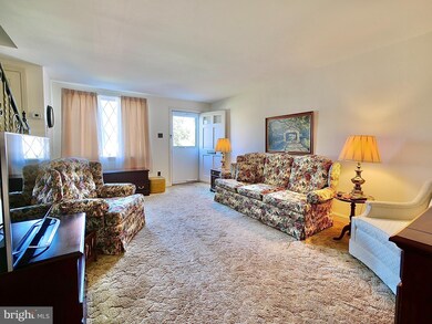 1118 Oakwood Dr, Glenolden, PA 19036 - photo 3