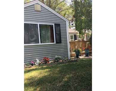 19 Crystal Lake Dr, Carver, MA 02330 - photo 2