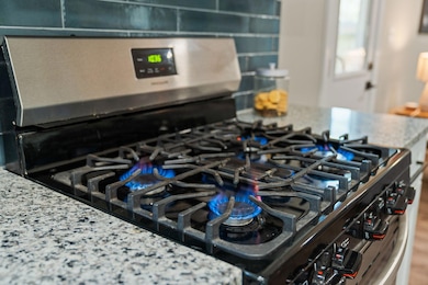 914 King Richard Dr, Charleston, SC 29407 - photo 7