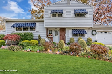 39 Bayberry Ln, Middletown, NJ 07748 - photo 2