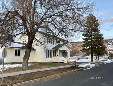 640 S 8th St, Lakeview, OR 97630 - photo 2