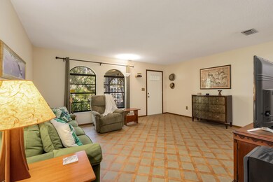 29_313Banyan221_mls