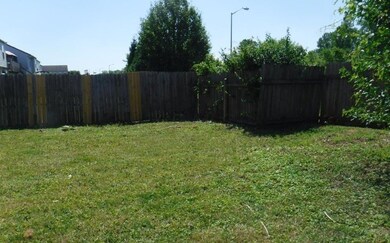 5771 Templar St, Columbus, OH 43232 - photo 2