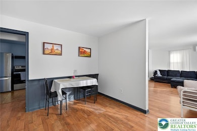 2309 E Woodlawn St unit 2307, Allentown, PA 18109 - photo 4