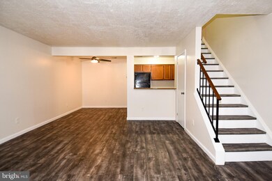 11460 Fruitwood Way, Germantown, MD 20876 - photo 4