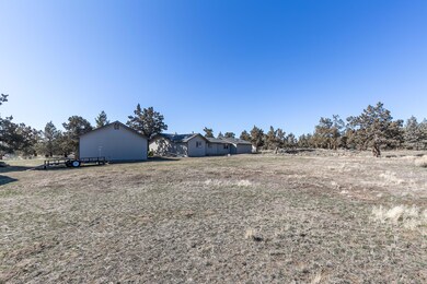 23012 Oxbow Ln, Bend, OR 97701 - photo 5