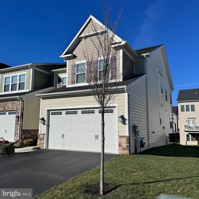 744 Quarry Point Rd, Malvern, PA 19355 - photo 2