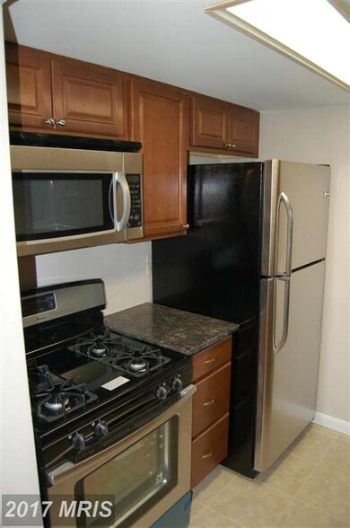 505 W Diamond Ave, Gaithersburg, MD 20877 - photo 5