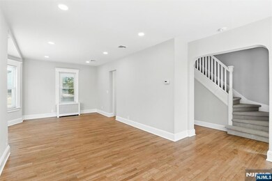 45 Oakridge Rd, West Orange, NJ 07052 - photo 5