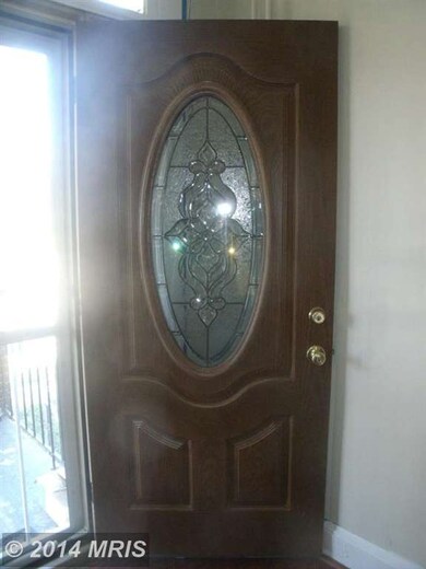 3407 Dupont Ave, Baltimore, MD 21215 - photo 4