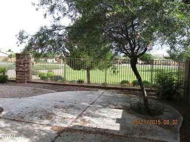 3072 S Lois Ln, Gilbert, AZ 85295 - photo 3