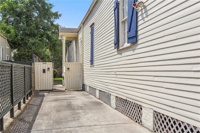 816 Henry Clay Ave unit B, New Orleans, LA 70118 - photo 2