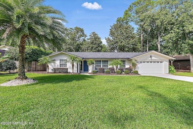 1819 Twelve Oaks Ln W, Neptune Beach, FL 32266 - photo 2