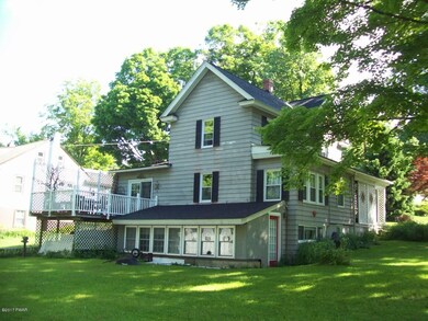 314 Highland St, Hawley, PA 18428 - photo 3